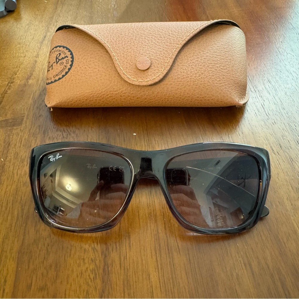 Ray Bans Tortoiseshell